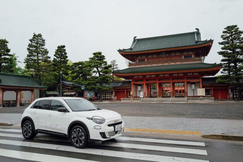 京都府京都市の公用車として寄納　フィアット600e　姉妹都市提携60周年の節目