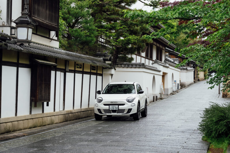 京都府京都市の公用車として寄納　フィアット600e　姉妹都市提携60周年の節目