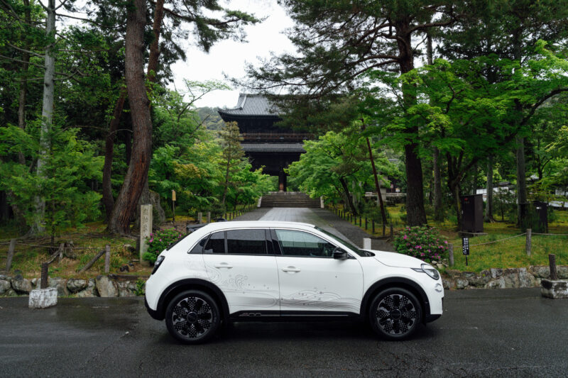 京都府京都市の公用車として寄納　フィアット600e　姉妹都市提携60周年の節目