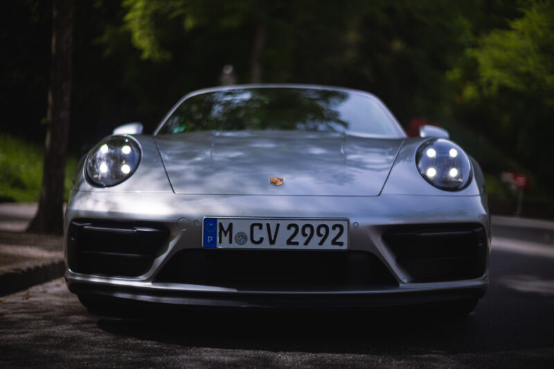 ポルシェ・911GTSカブリオレ（）生まれの地で深く読み解く