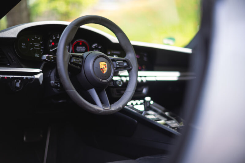 ポルシェ・911GTSカブリオレ（）生まれの地で深く読み解く