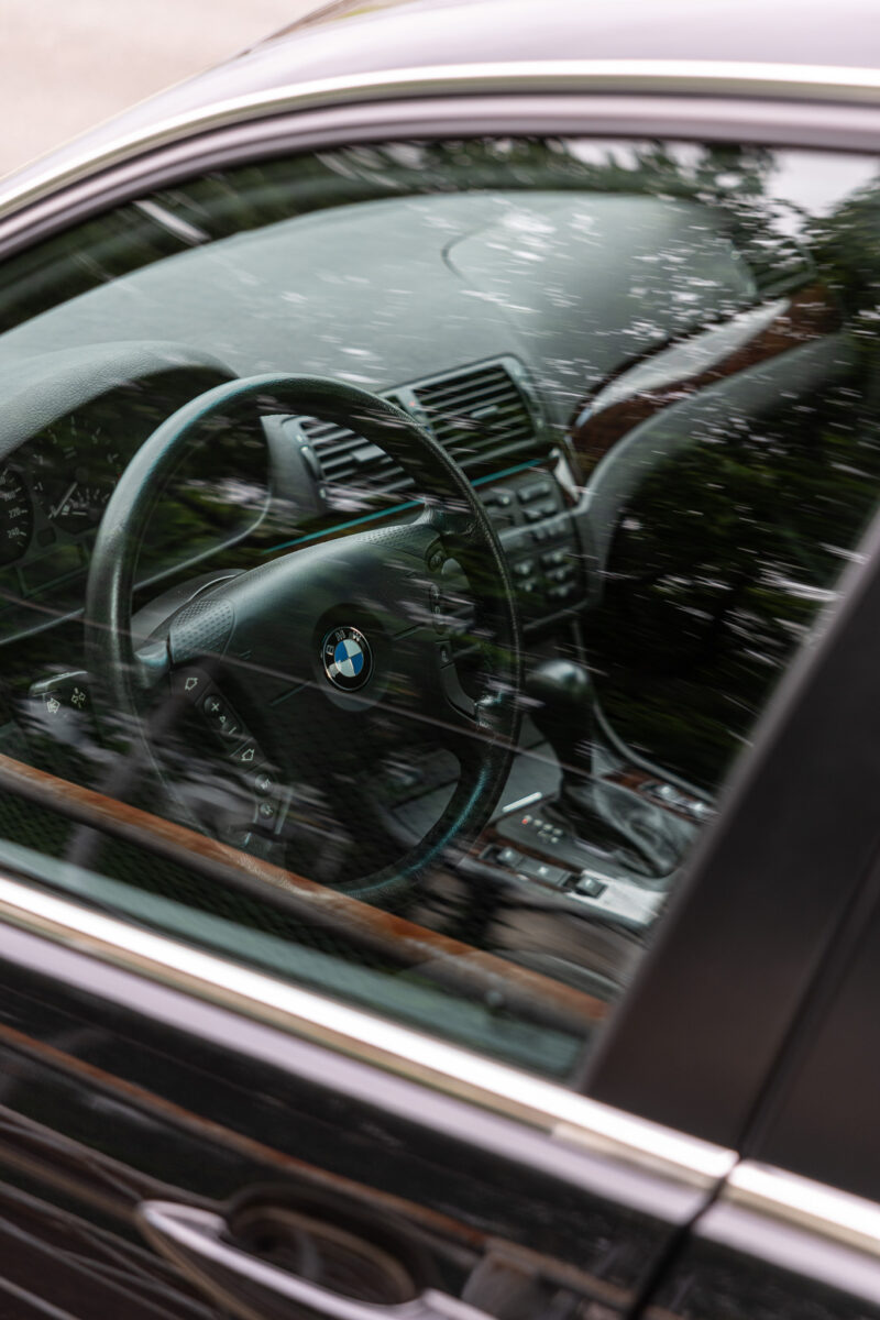 BMW・3シリーズ 325i（2005）静かに惹かれる本格派