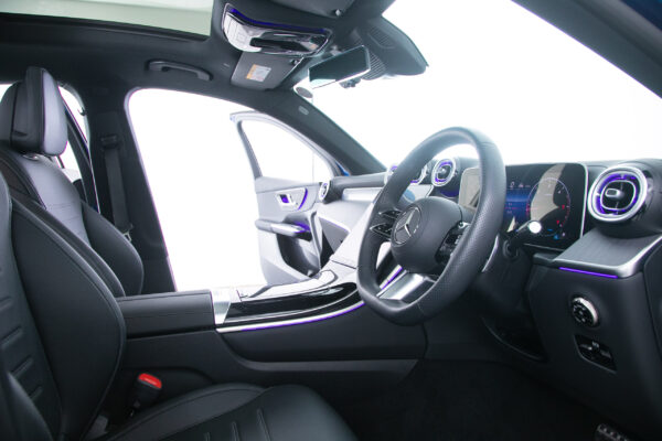 GLCクーペ220 d 4マチック(ISG) AMGラインパッケージ