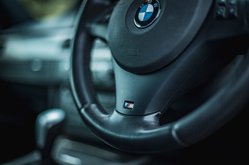 BMW・325i Mスポーツエディション(2012)特別装備が映える、特別な一台