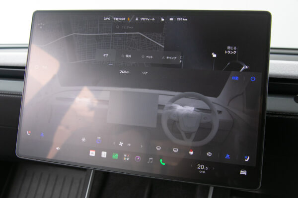 モデルY LAUNCH SERIES RWD