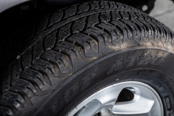 ランドクルーザー70 5ドア 4.0 4WD