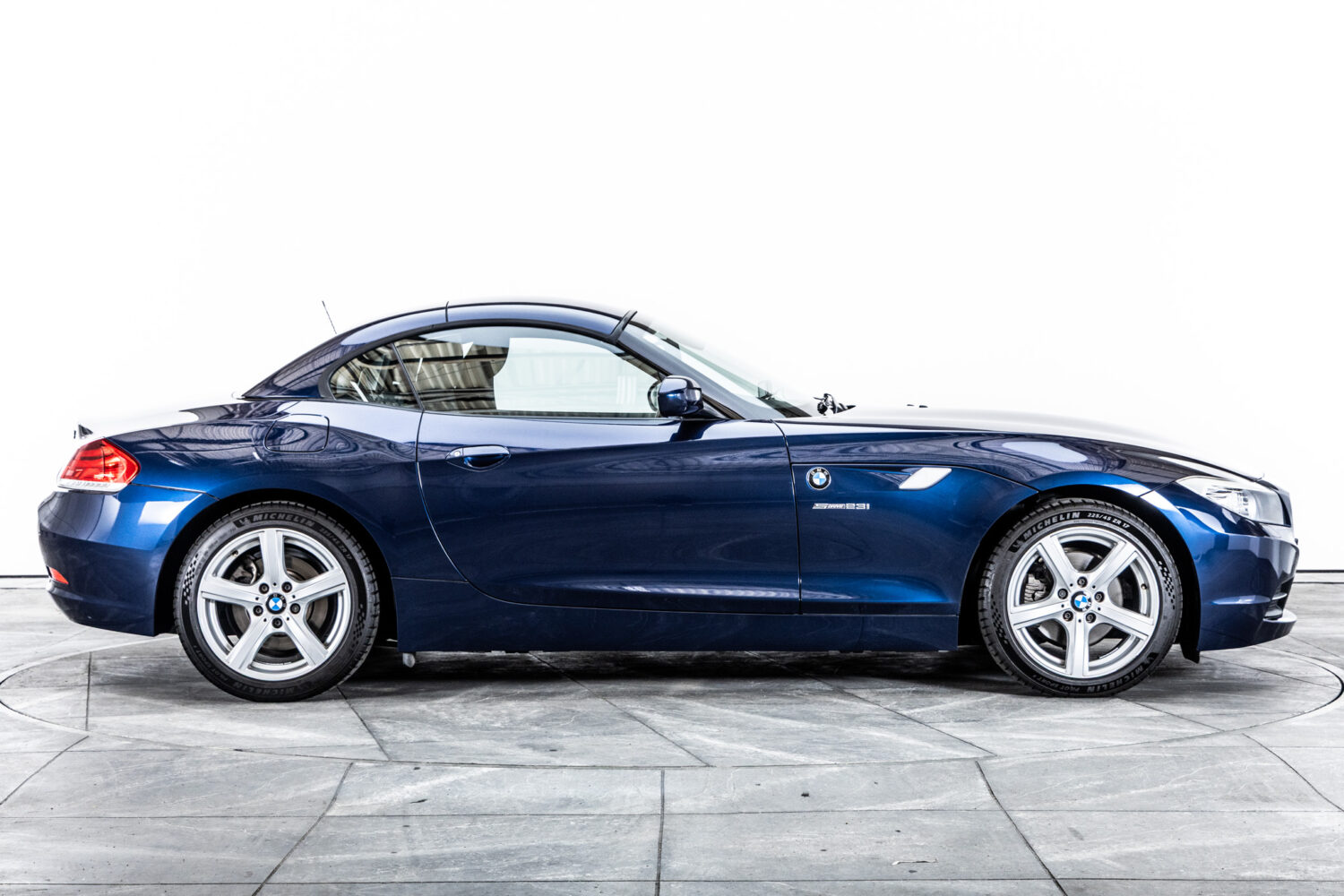 Z4 sドライブ23i