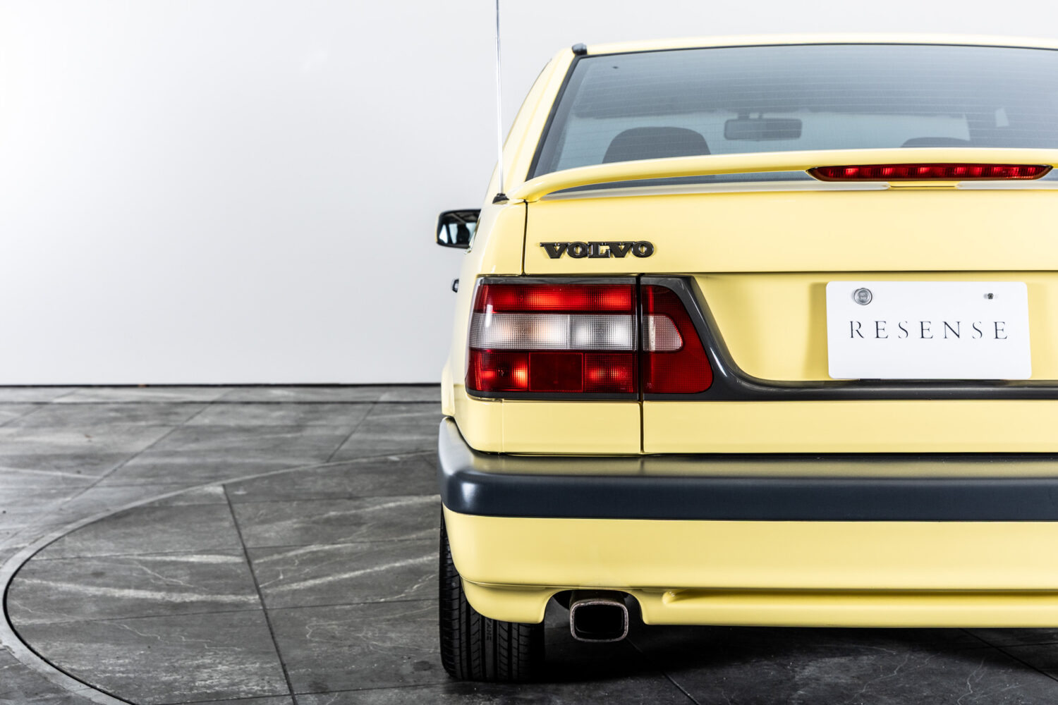 850 R