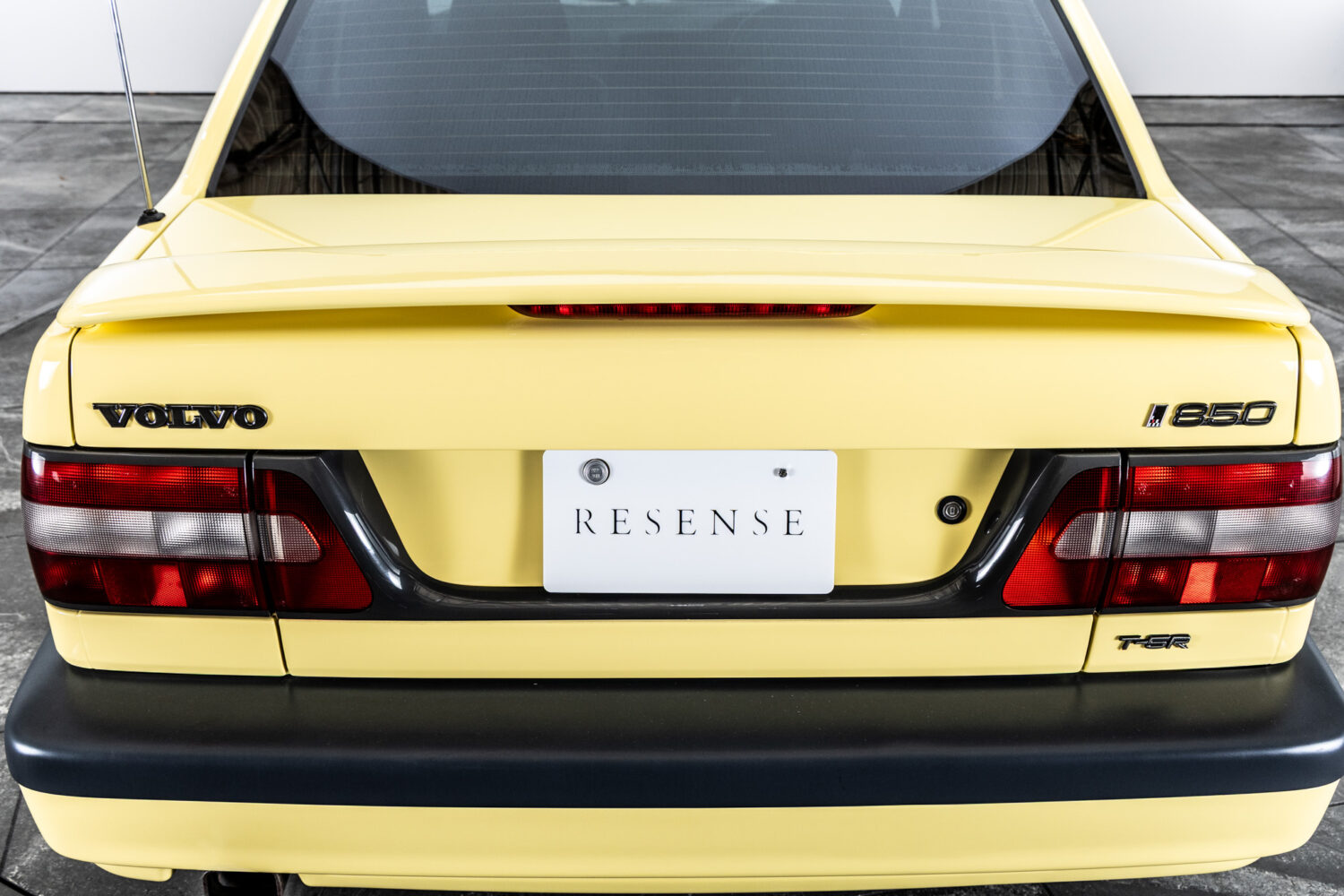 850 R