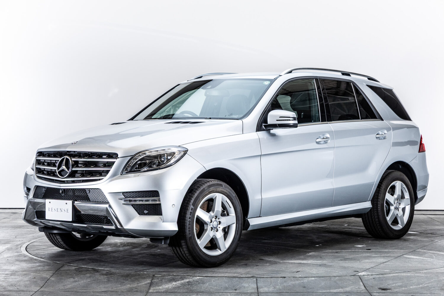 Mクラス ML350 4マチック B-EFFICIENCY AMGスポーツパッケージ 4WD