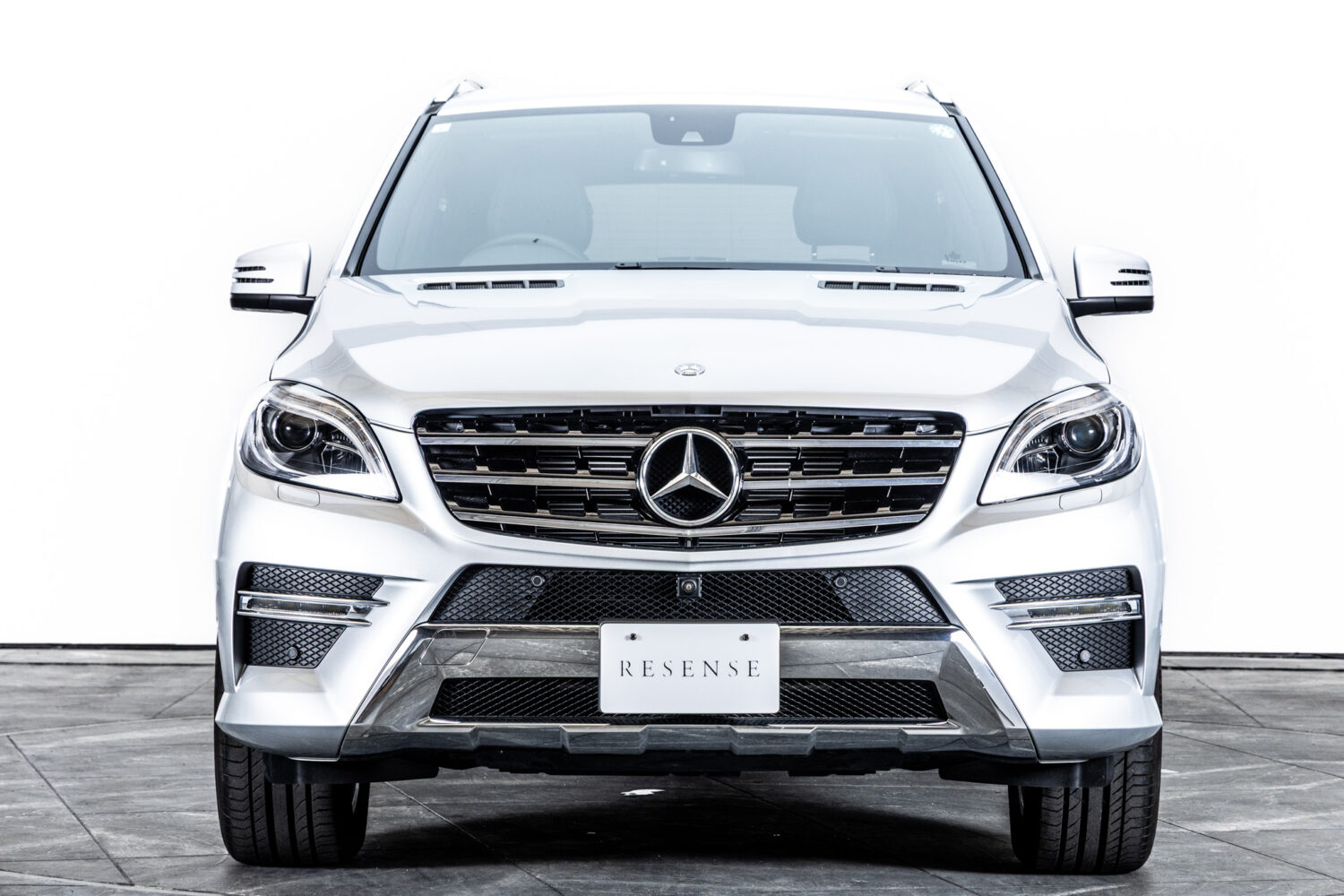Mクラス ML350 4マチック B-EFFICIENCY AMGスポーツパッケージ 4WD