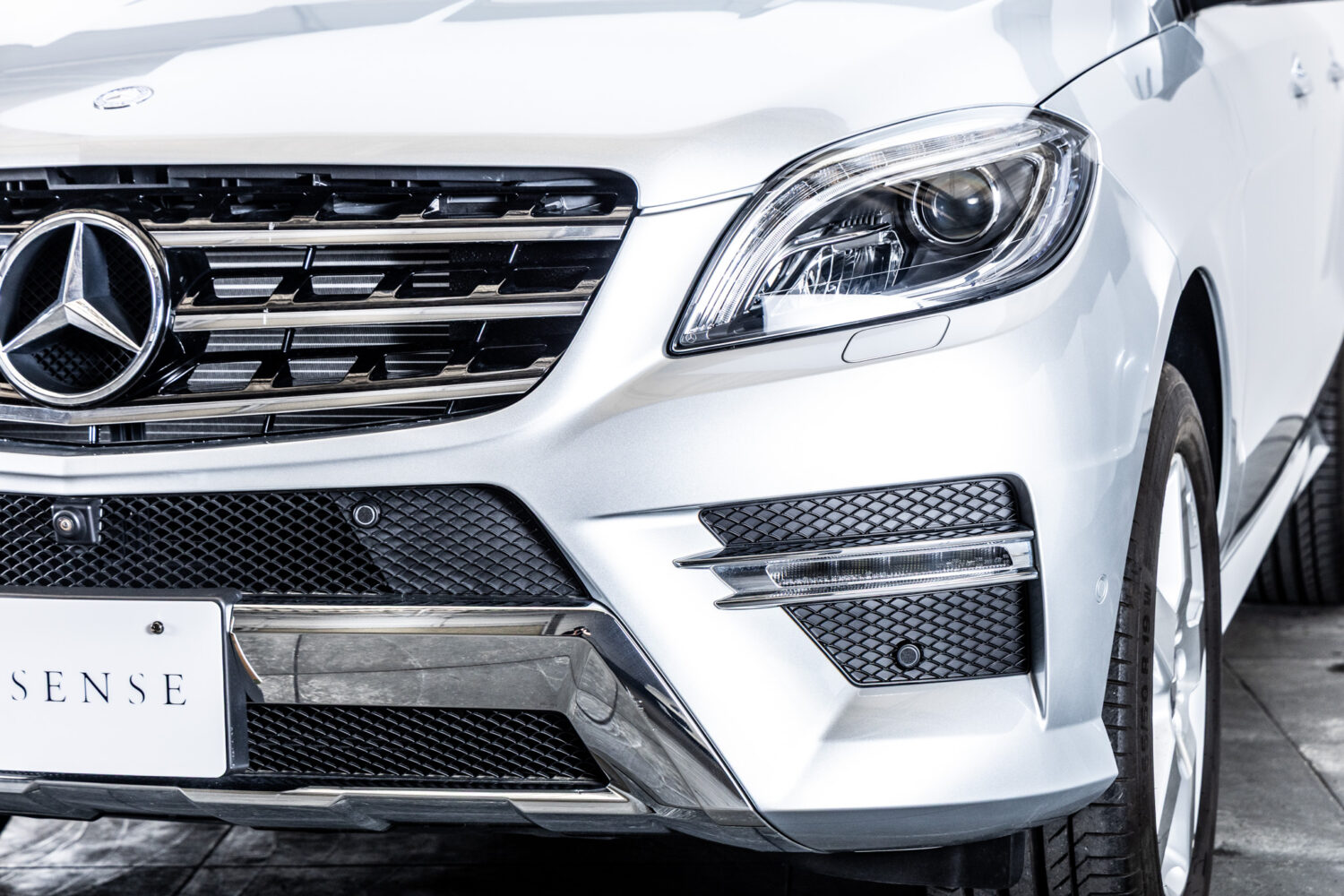 Mクラス ML350 4マチック B-EFFICIENCY AMGスポーツパッケージ 4WD