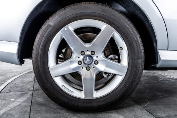 Mクラス ML350 4マチック B-EFFICIENCY AMGスポーツパッケージ 4WD