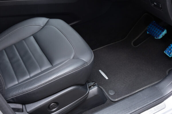 Mクラス ML350 4マチック B-EFFICIENCY AMGスポーツパッケージ 4WD