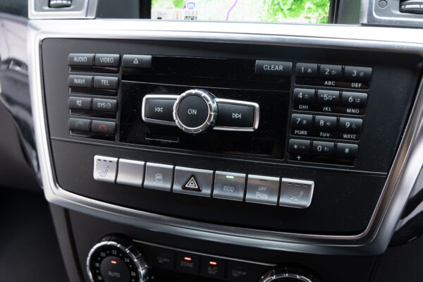 Mクラス ML350 4マチック B-EFFICIENCY AMGスポーツパッケージ 4WD