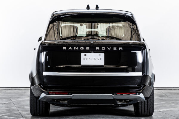 レンジローバー オートバイオグラフィ4.4L P530 LWB 4WD