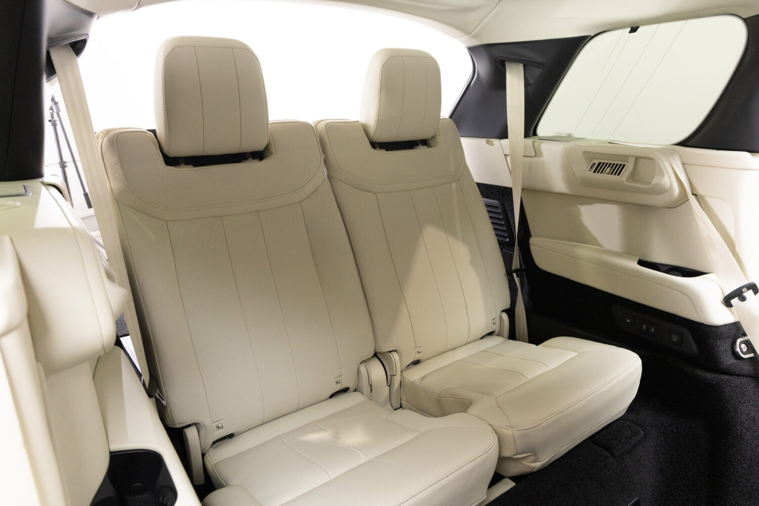 レンジローバー オートバイオグラフィ4.4L P530 LWB 4WD
