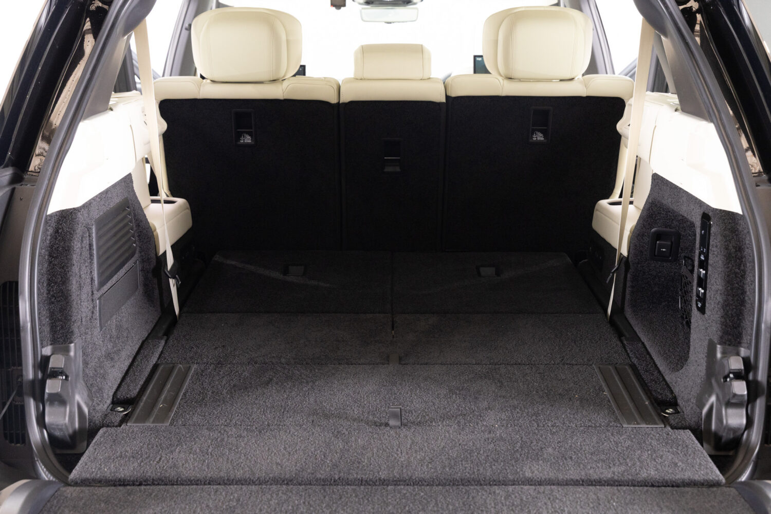 レンジローバー オートバイオグラフィ4.4L P530 LWB 4WD