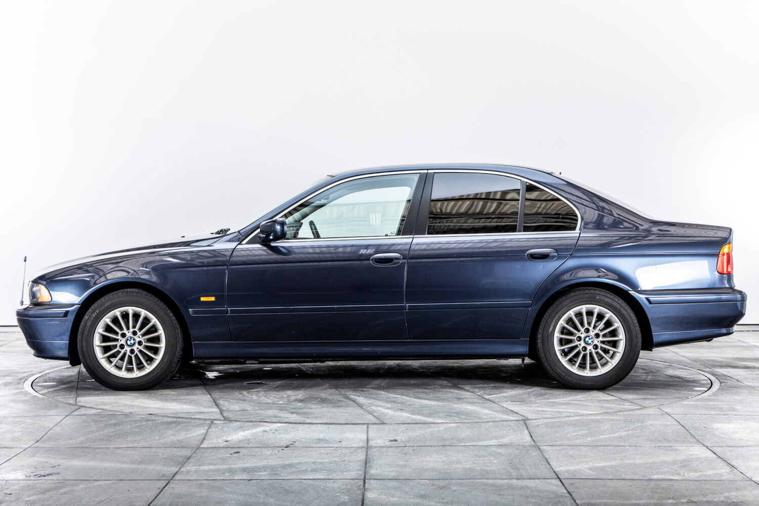 5シリーズ 525i