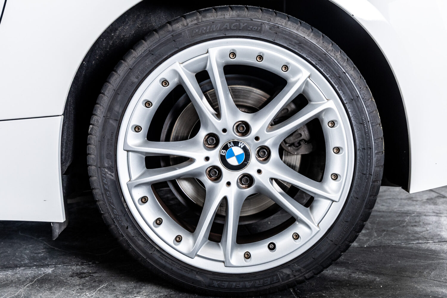 Z4 sドライブ23i