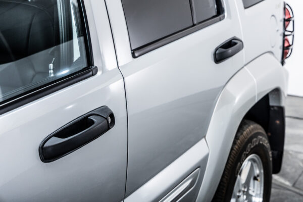 チェロキー リミテッド 4WD