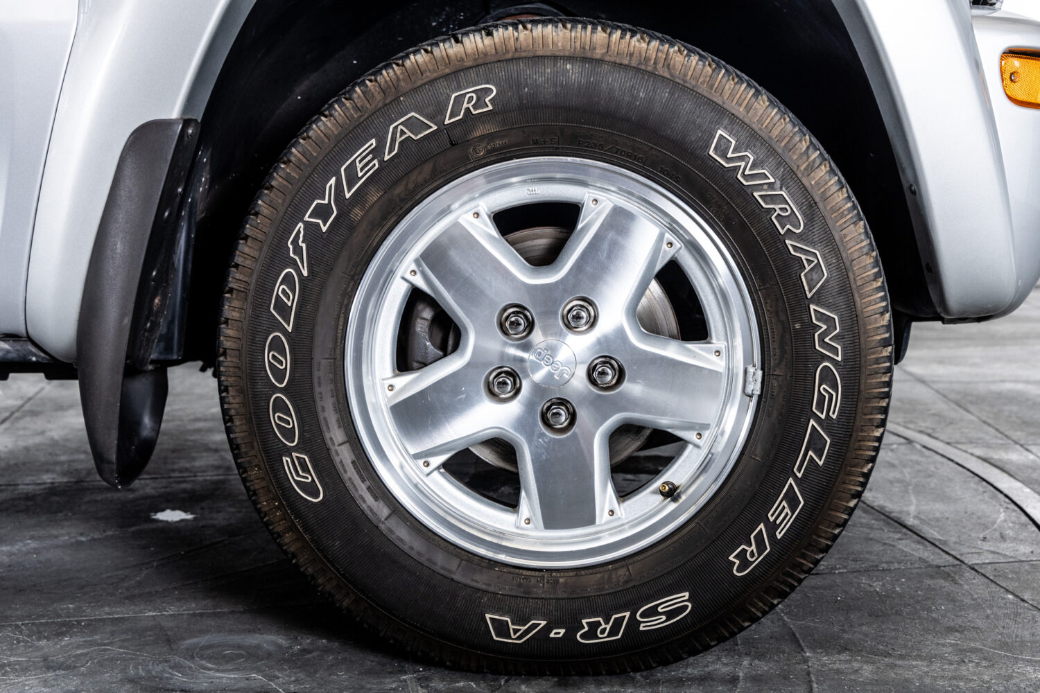 チェロキー リミテッド 4WD