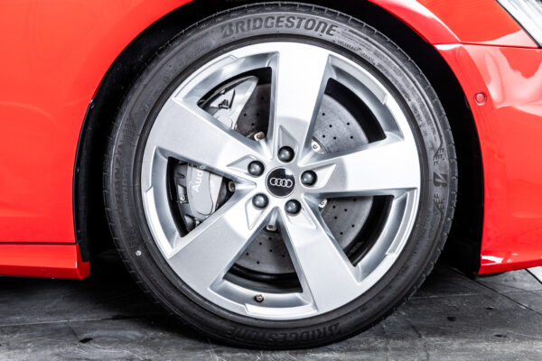 S6 2.9 4WD