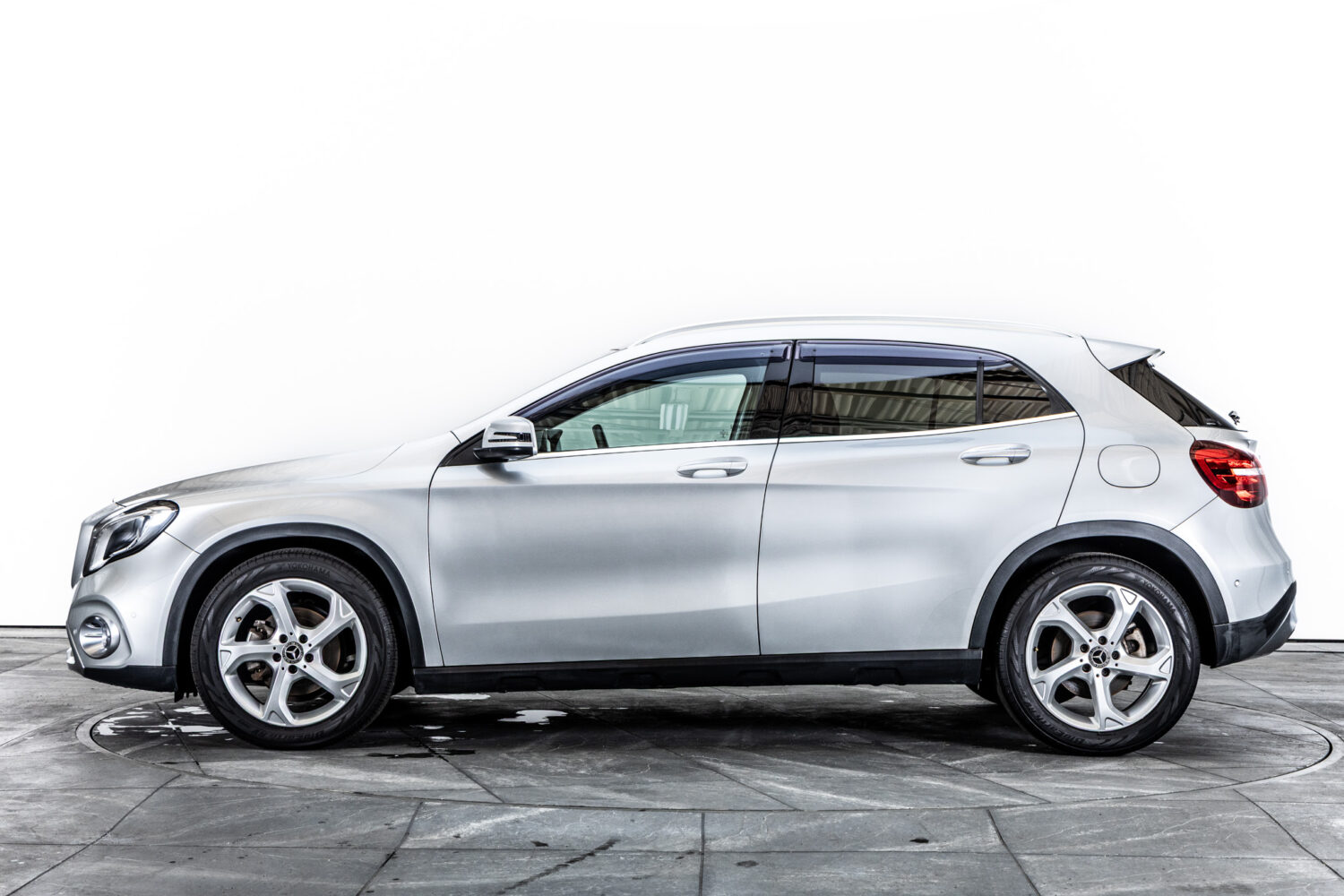 GLAクラス GLA180