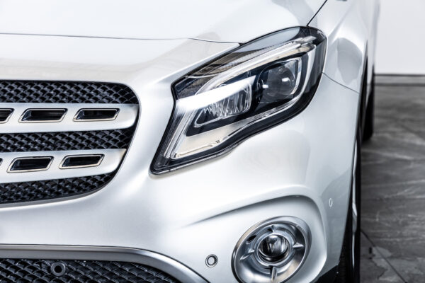 GLAクラス GLA180