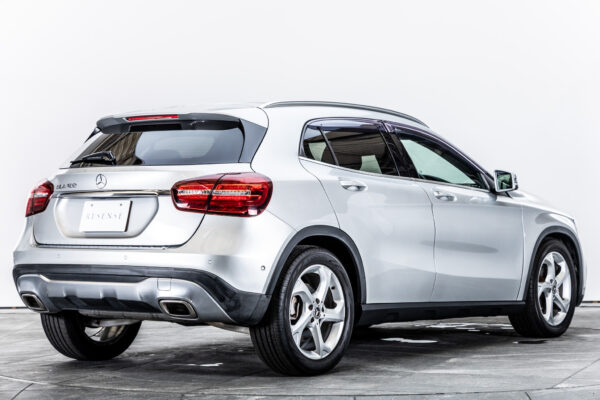 GLAクラス GLA180