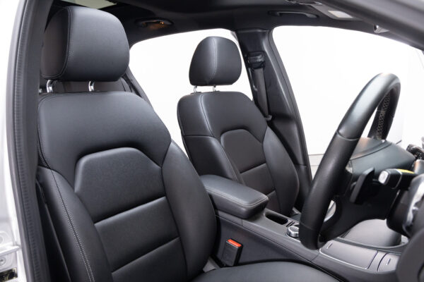 GLAクラス GLA180