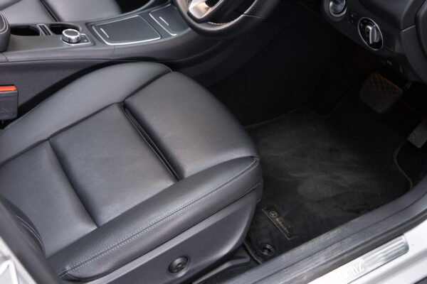 GLAクラス GLA180