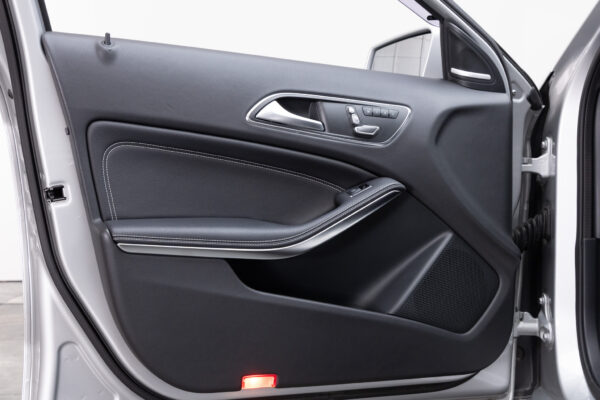 GLAクラス GLA180