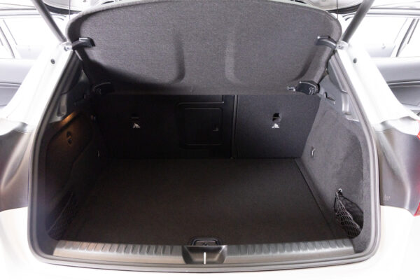 GLAクラス GLA180