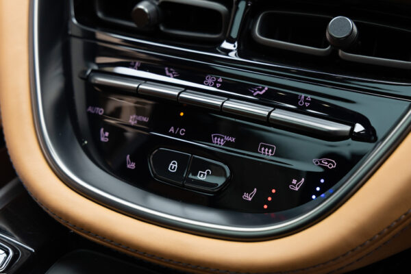 DBX 4.0 4WD