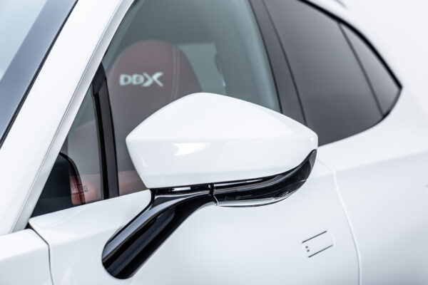 DBX 4.0 4WD 左H