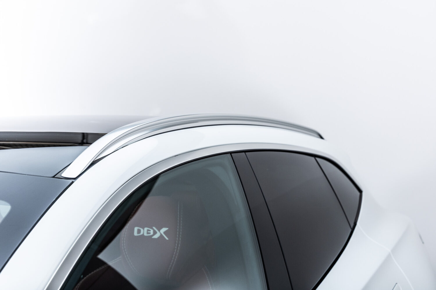 DBX 4.0 4WD 左H