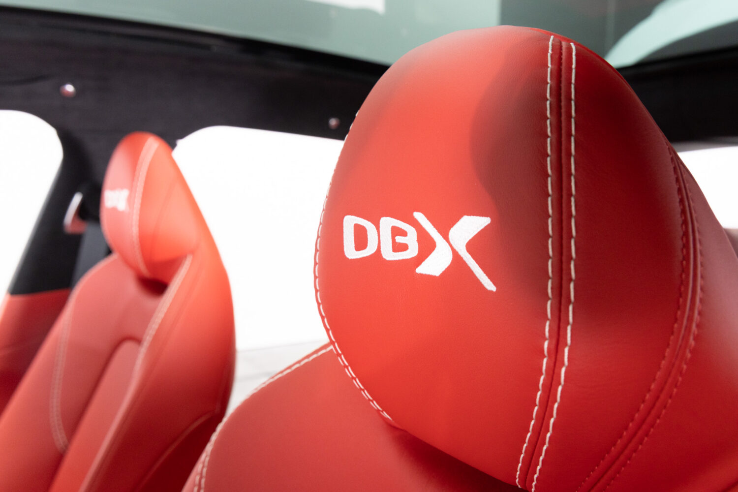 DBX 4.0 4WD 左H