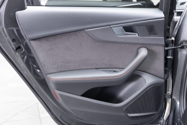 RS4アバント 2.9 4WD
