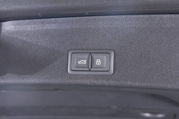 RS4アバント 2.9 4WD