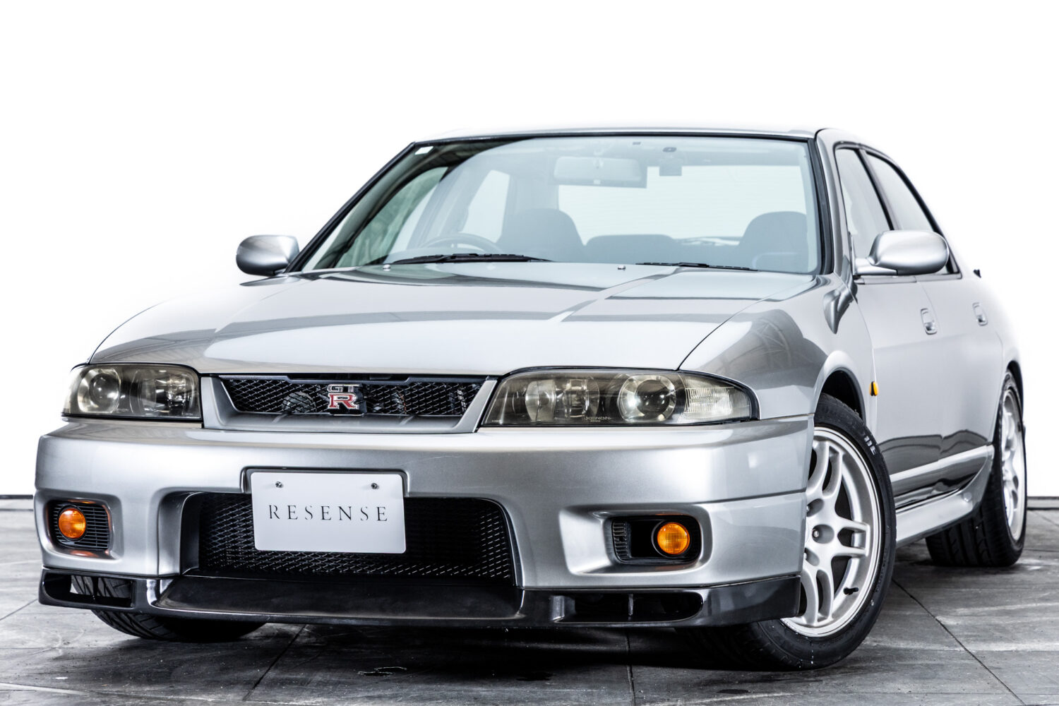 スカイラインGT-R 4ドア オーテックVer 40th記念車 4WD