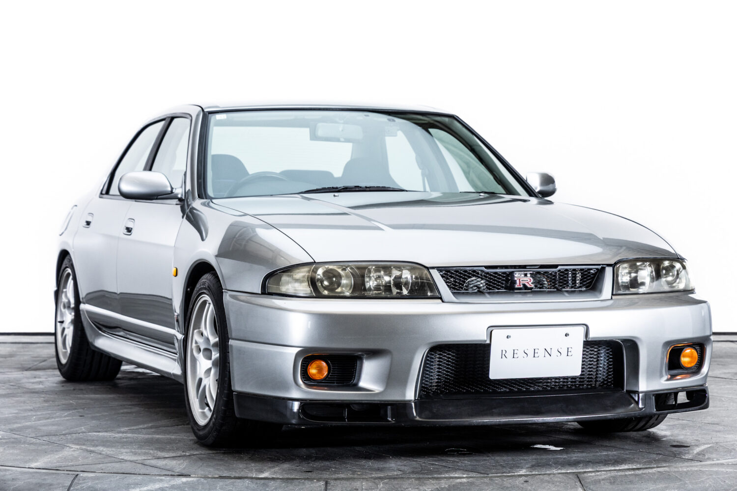 スカイラインGT-R 4ドア オーテックVer 40th記念車 4WD
