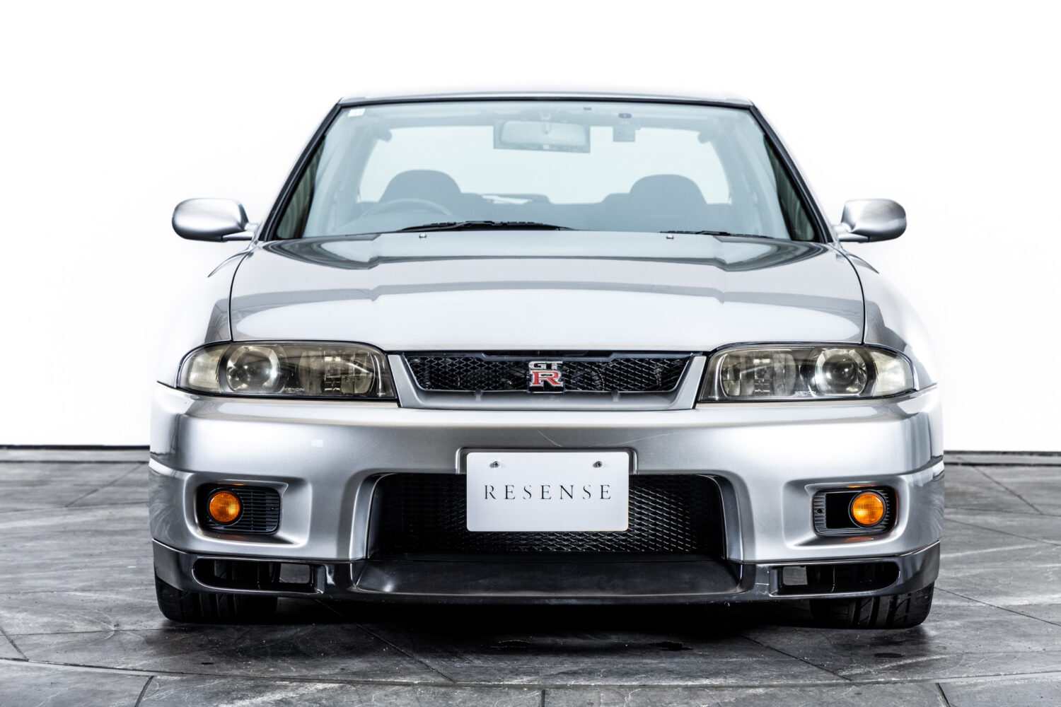 スカイラインGT-R 4ドア オーテックVer 40th記念車 4WD