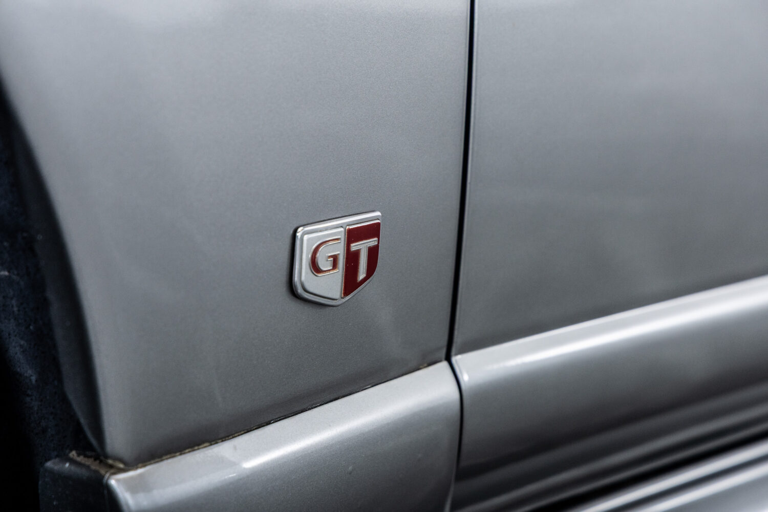 スカイラインGT-R 4ドア オーテックVer 40th記念車 4WD