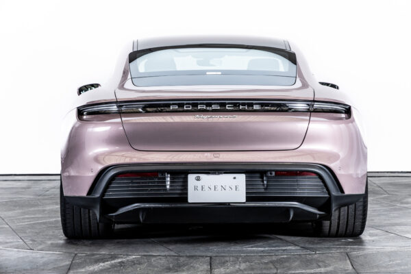 タイカン 4S パフォーマンスバッテリー 4シート 4WD