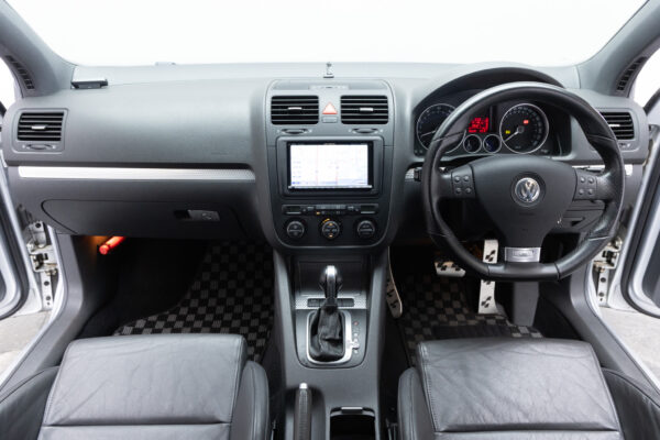 ゴルフ R32 4WD