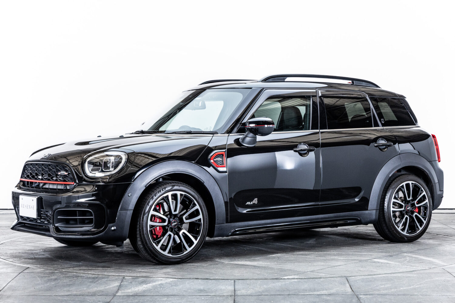 MINIクロスオーバー ジョン・クーパー・ワークス 4WD