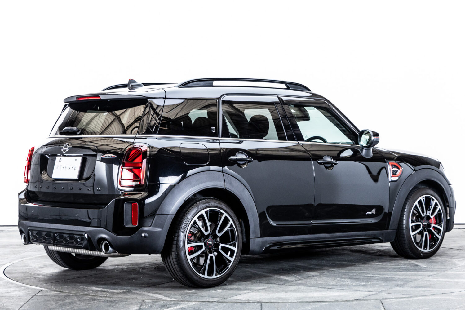 MINIクロスオーバー ジョン・クーパー・ワークス 4WD