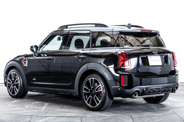 MINIクロスオーバー ジョン・クーパー・ワークス 4WD
