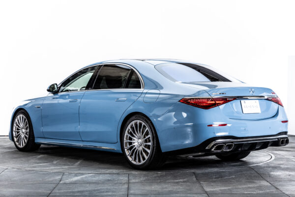 Sクラス S63 Eパフォーマンス 4WD